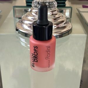 Radical liquid blush